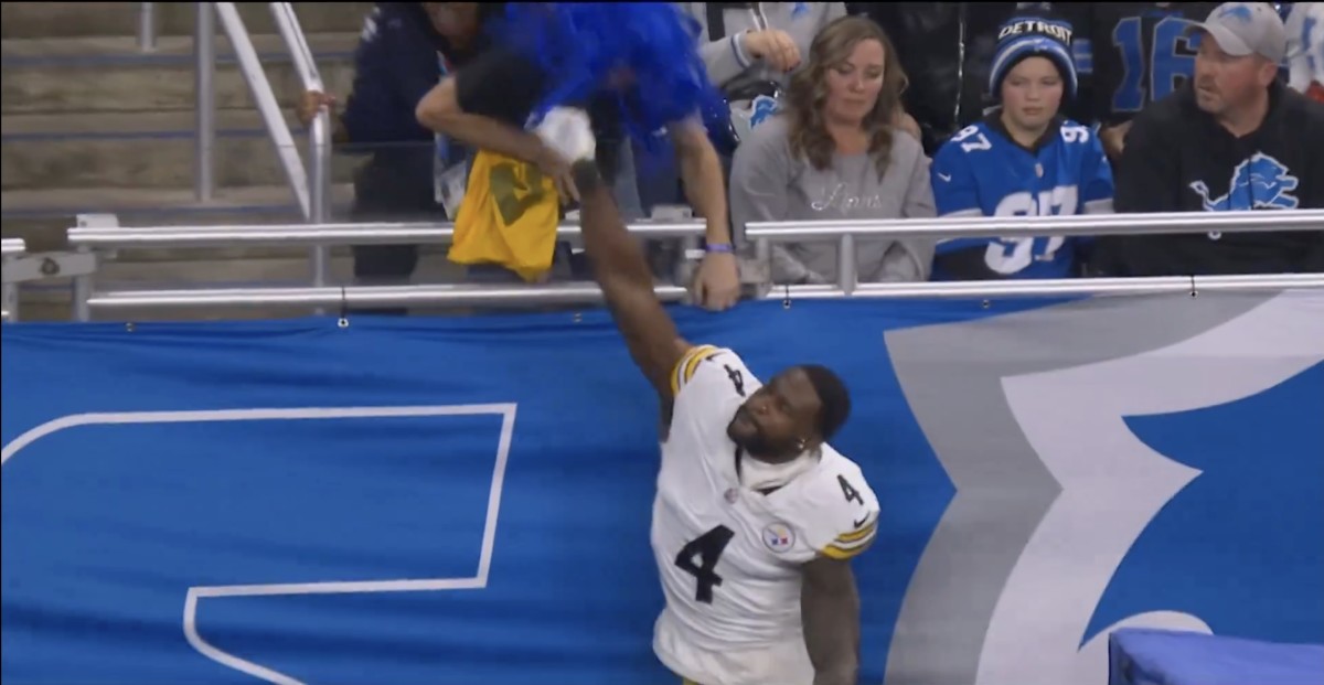 Both sides of the story on why DK Metcalf punched a Lions fan on Sunday