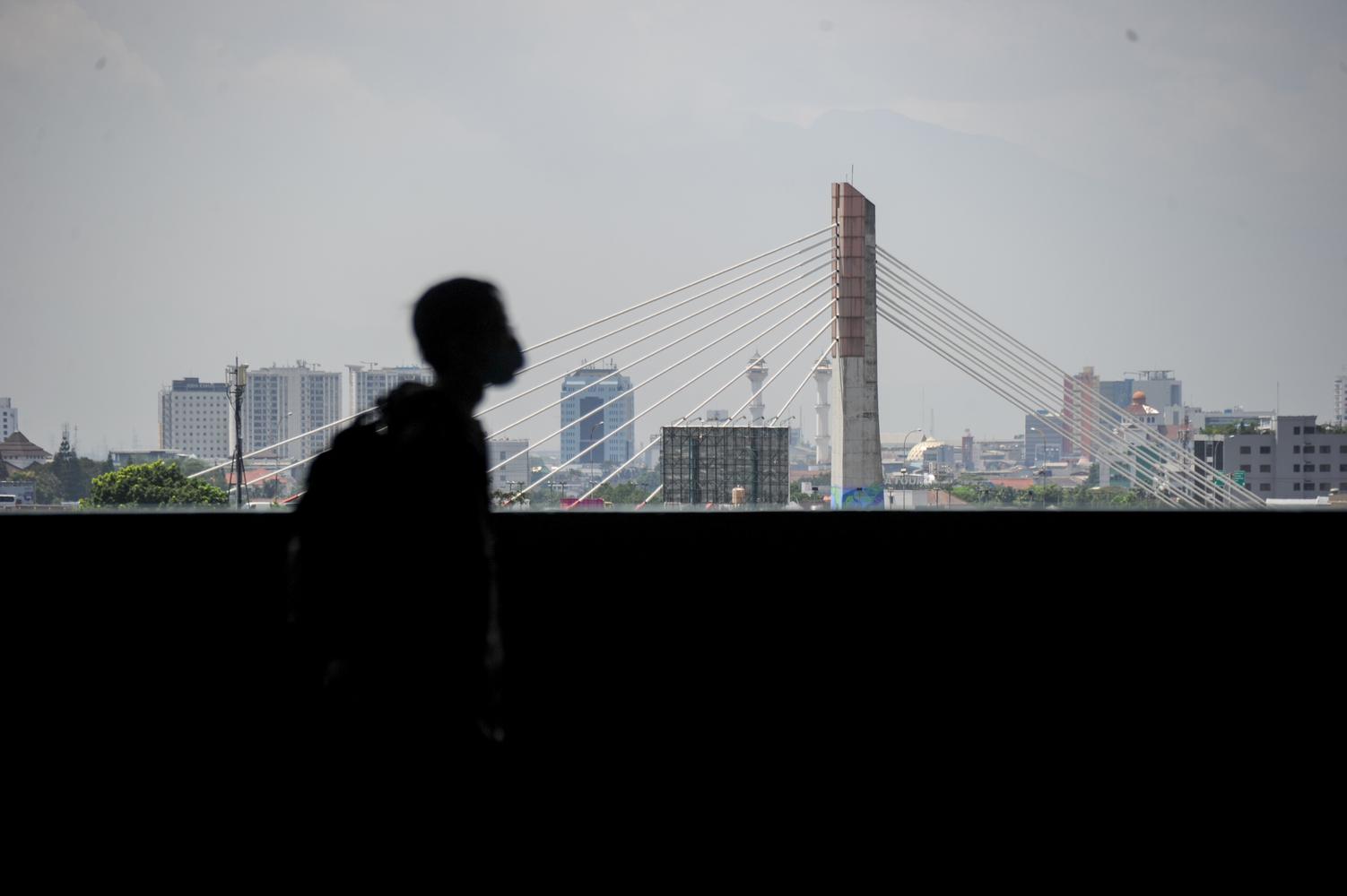 Kualitas udara Bandung terburuk di RI, warga rentan perlu waspada