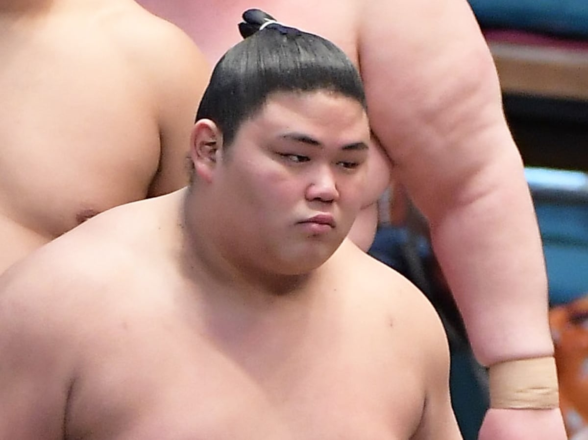 伯桜鵬→伯乃富士に四股名変更 SNS「いい四股名」「爪痕消し去るのか…」と複雑 唯一改名しない炎鵬に注目も