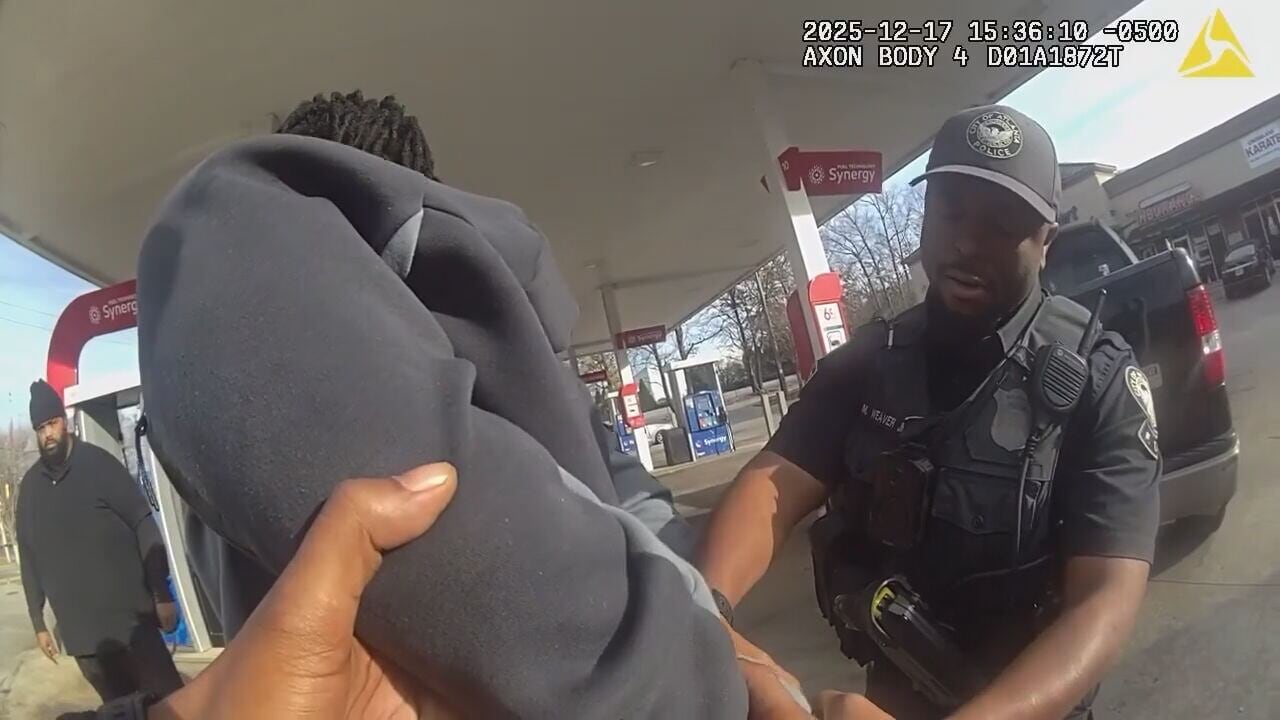 Man arrested after Facebook Marketplace sale gone wrong, APD says