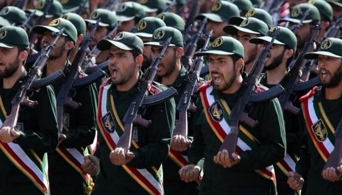 شبح الحرب يعود.. إسرائيل تحذر من مناورات صاروخية إيرانية
