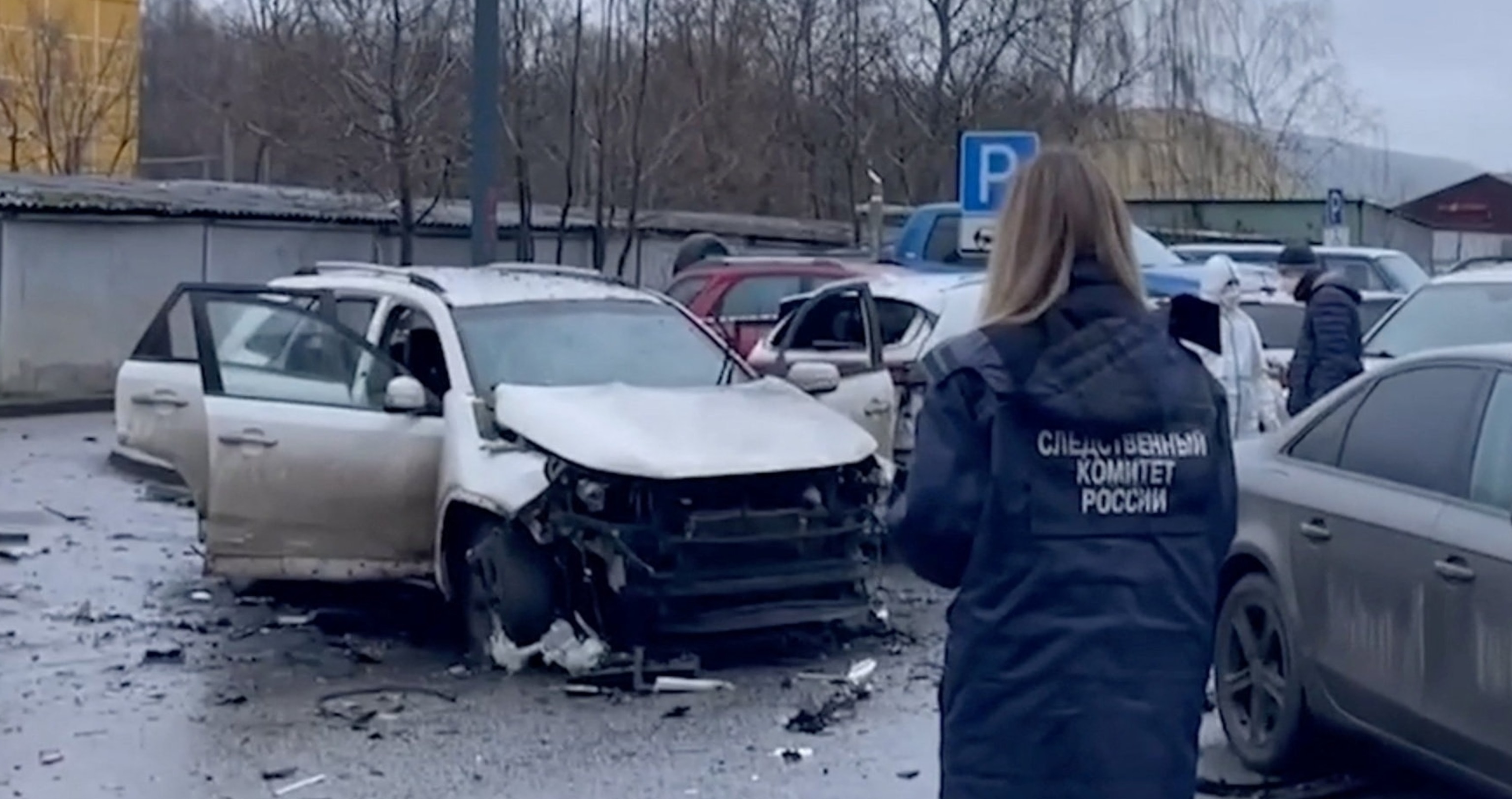 Moscow car bomb kills Russian general, investigators say<br><br>