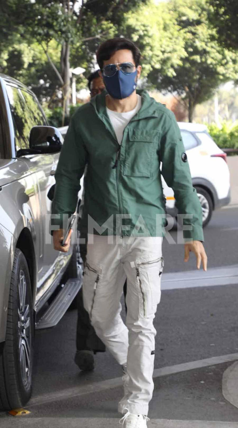In pictures: Emraan Hashmi returns to shoot after recent surgery