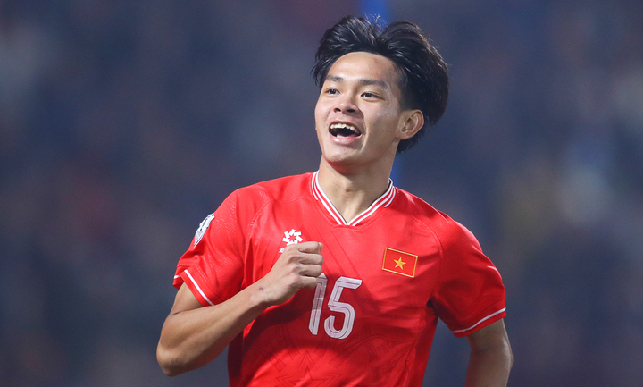 HLV Kim Sang-sik gọi tiền đạo vô địch AFF Cup kết hợp dàn sao HCV SEA Games