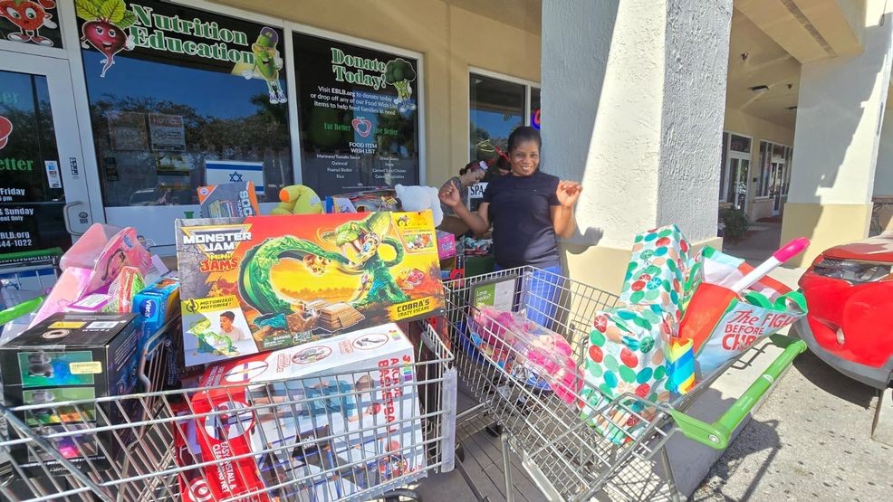 Delray Beach nonprofit transforms pantry into holiday toy shop for ...
