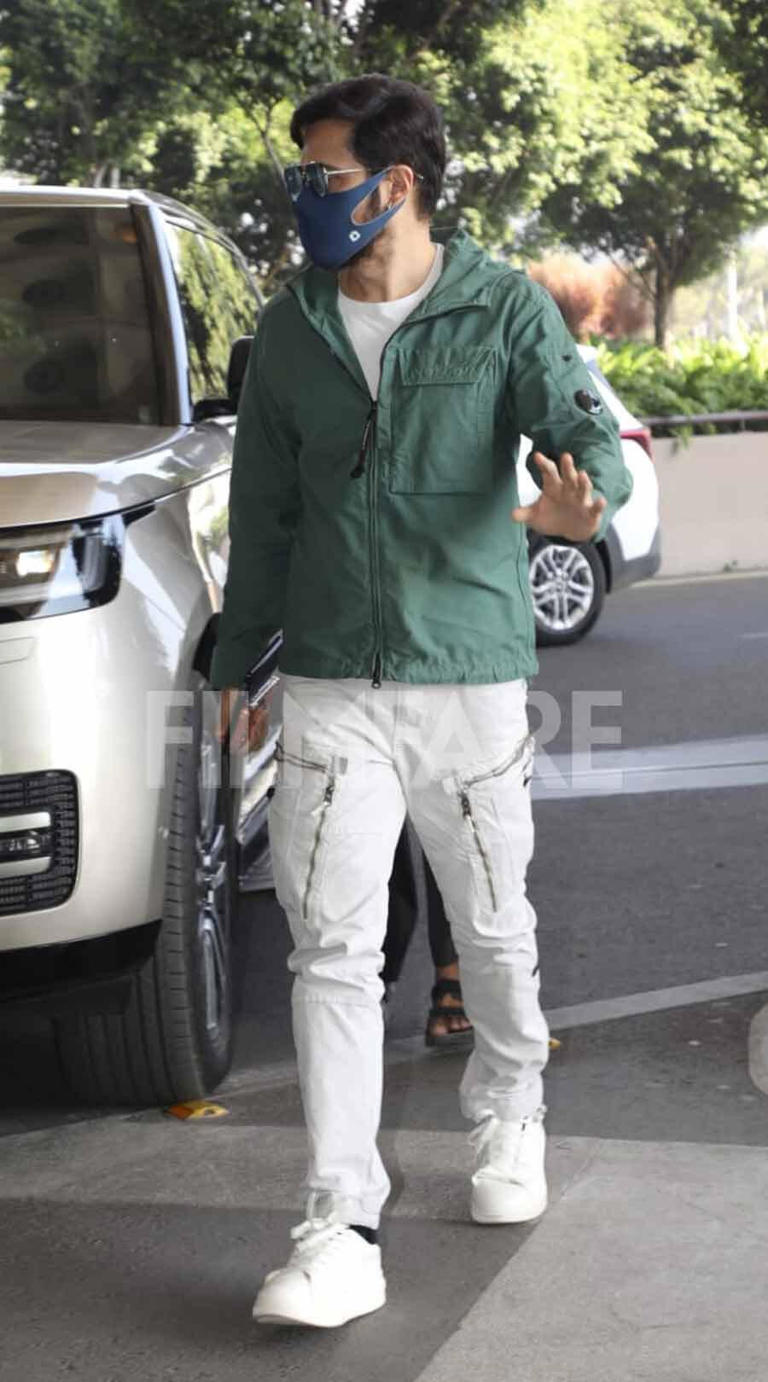In pictures: Emraan Hashmi returns to shoot after recent surgery