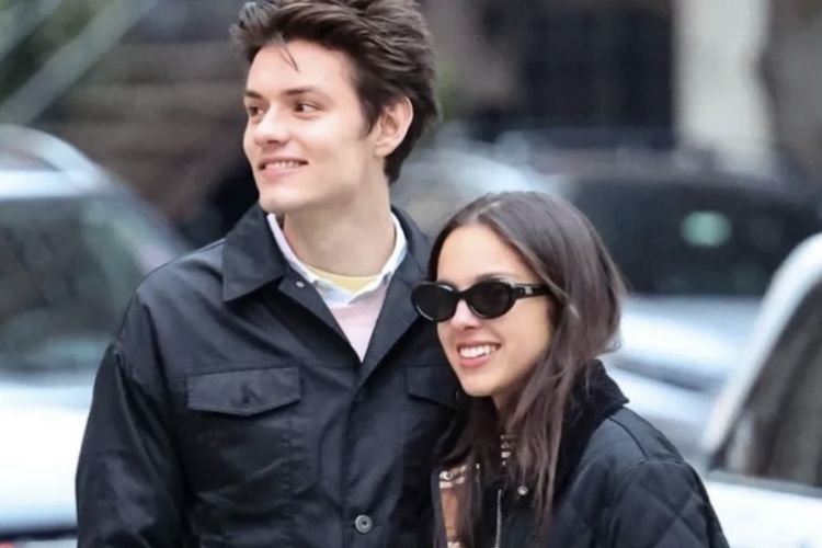 Olivia Rodrigo dan Louis Partridge Pacaran Putus Setelah 2 Tahun