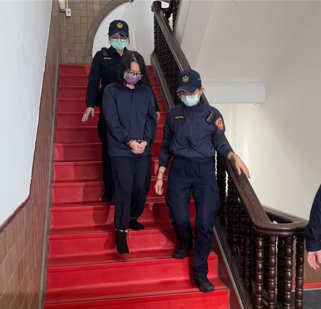 虐死剴剴! 保母劉彩萱鞠躬道歉說「對不起」二審明年0127宣判