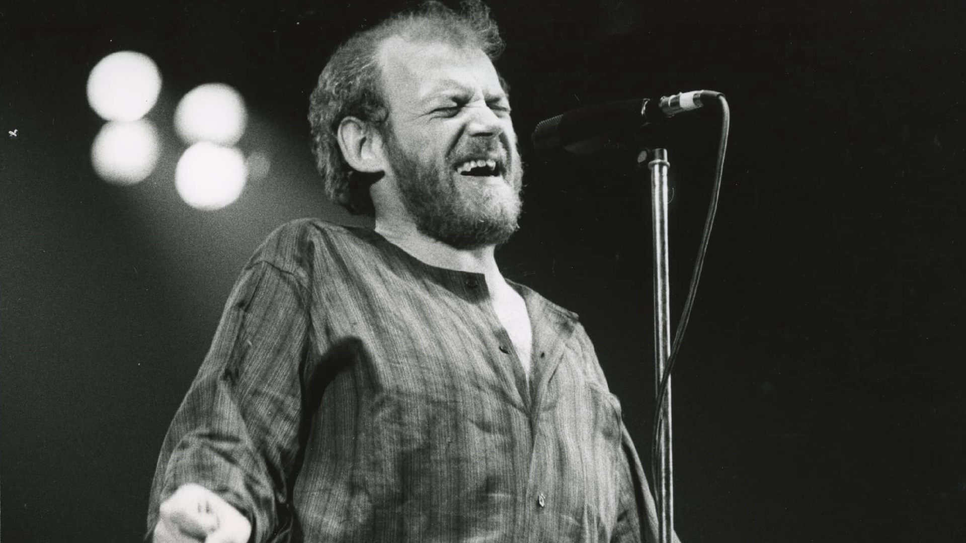 how old was joe cocker when he died