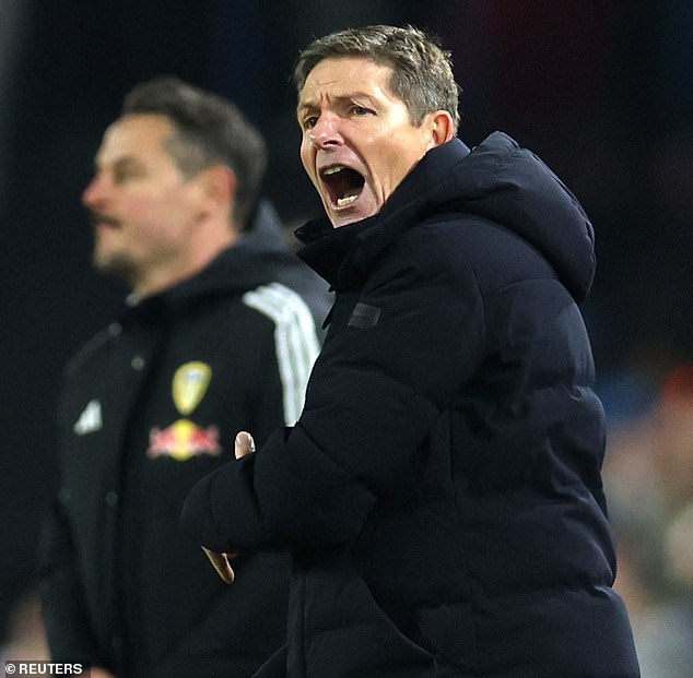 El técnico del Crystal Palace, Oliver Glasner, critica a la EFL por faltarle el respeto a la Conference League.