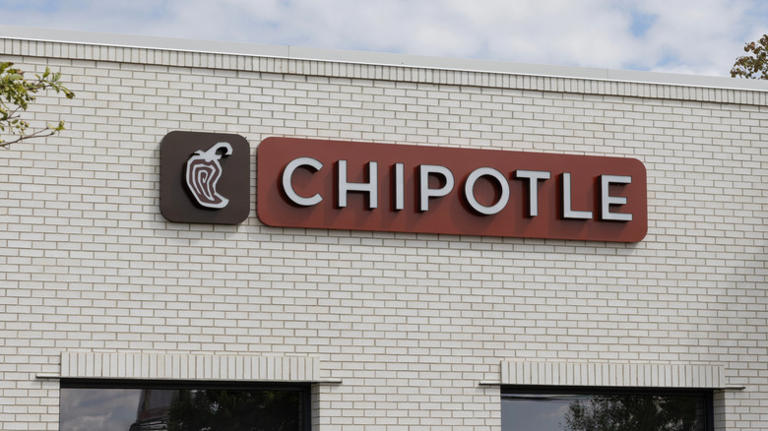 9 fast food chains that seriously overcharge