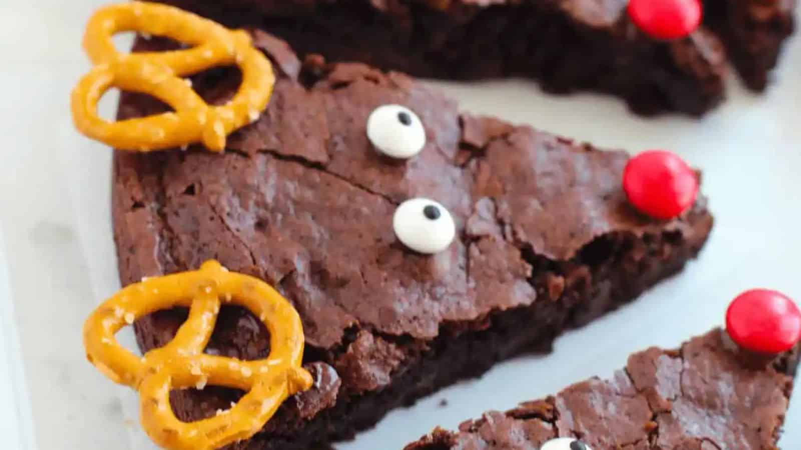 14 festive desserts that make holiday baking completely irresistible