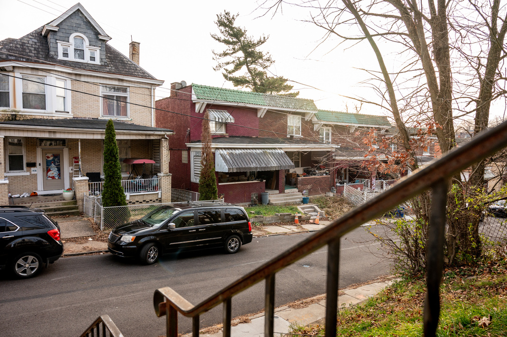 How does Pittsburgh have 20,000 vacant homes -- and a housing shortage?<br><br>