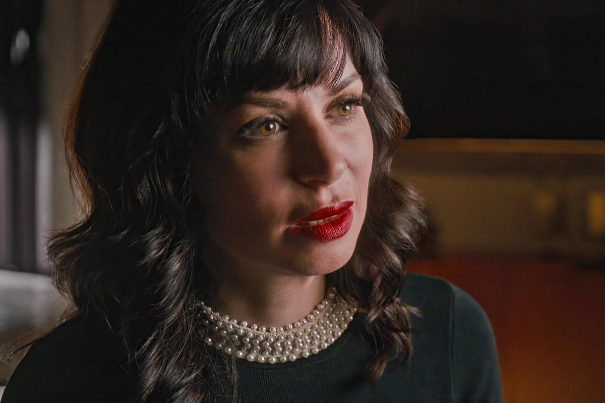 Weezer bassist’s wife breaks silence after being shot by police