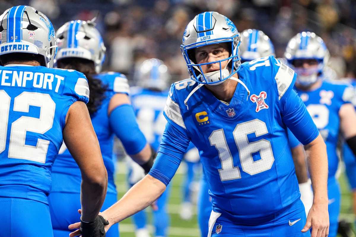 Jared Goff sends classy message to refs after controversial loss