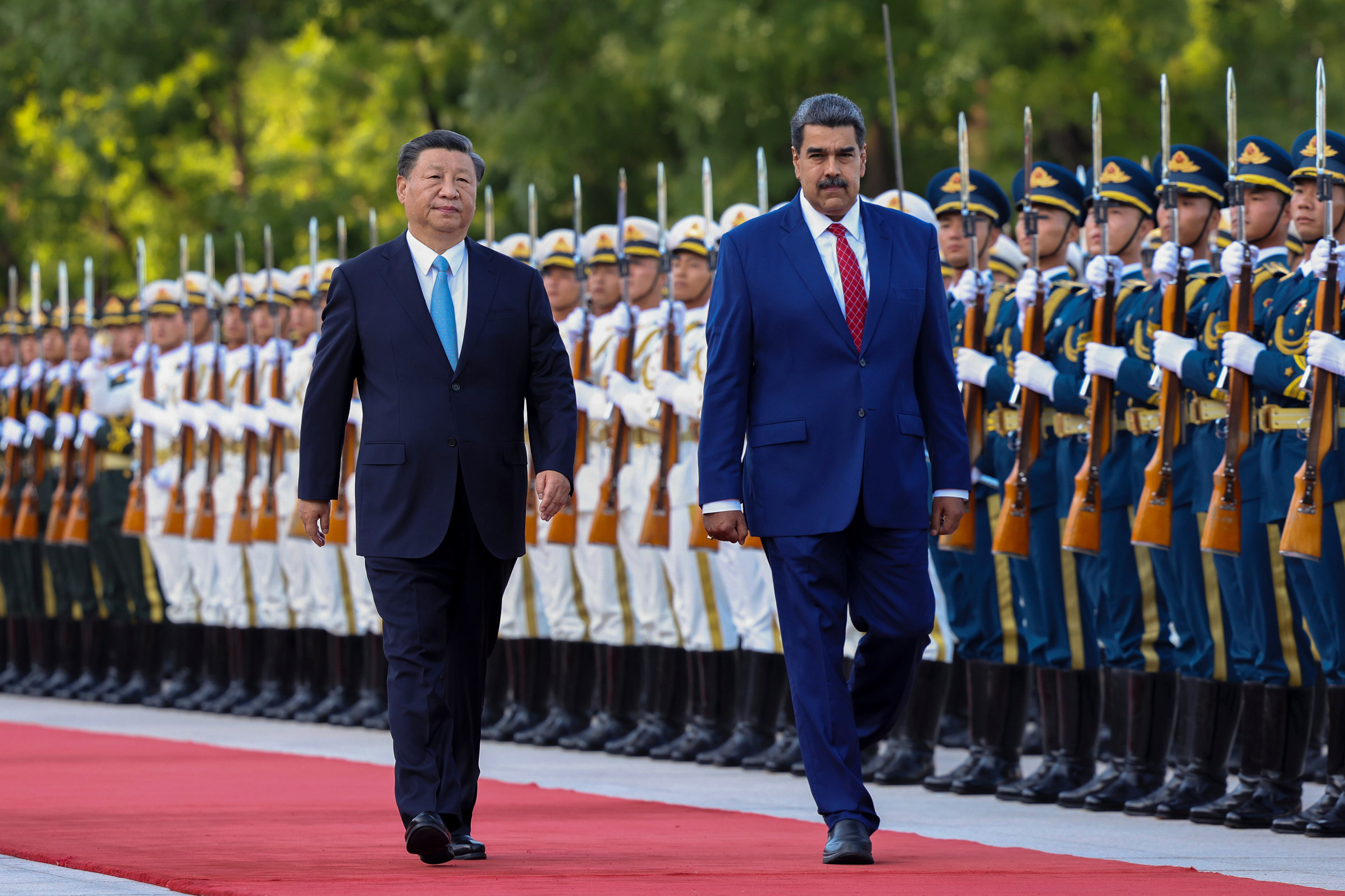 Xi Jinping y Nicolás Maduro, en Pekín el 13 de septiembre de 2023. 