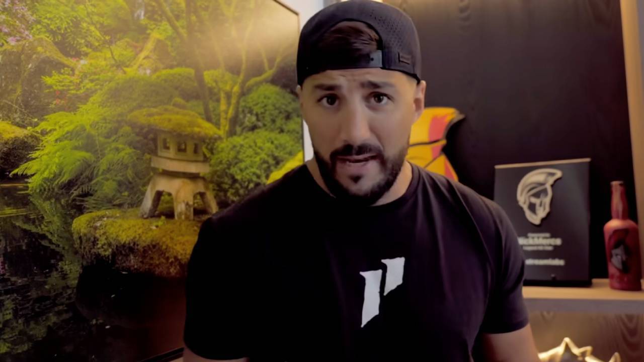 NickMercs screams for help in Arc Raiders, but a stranger shows up in ...