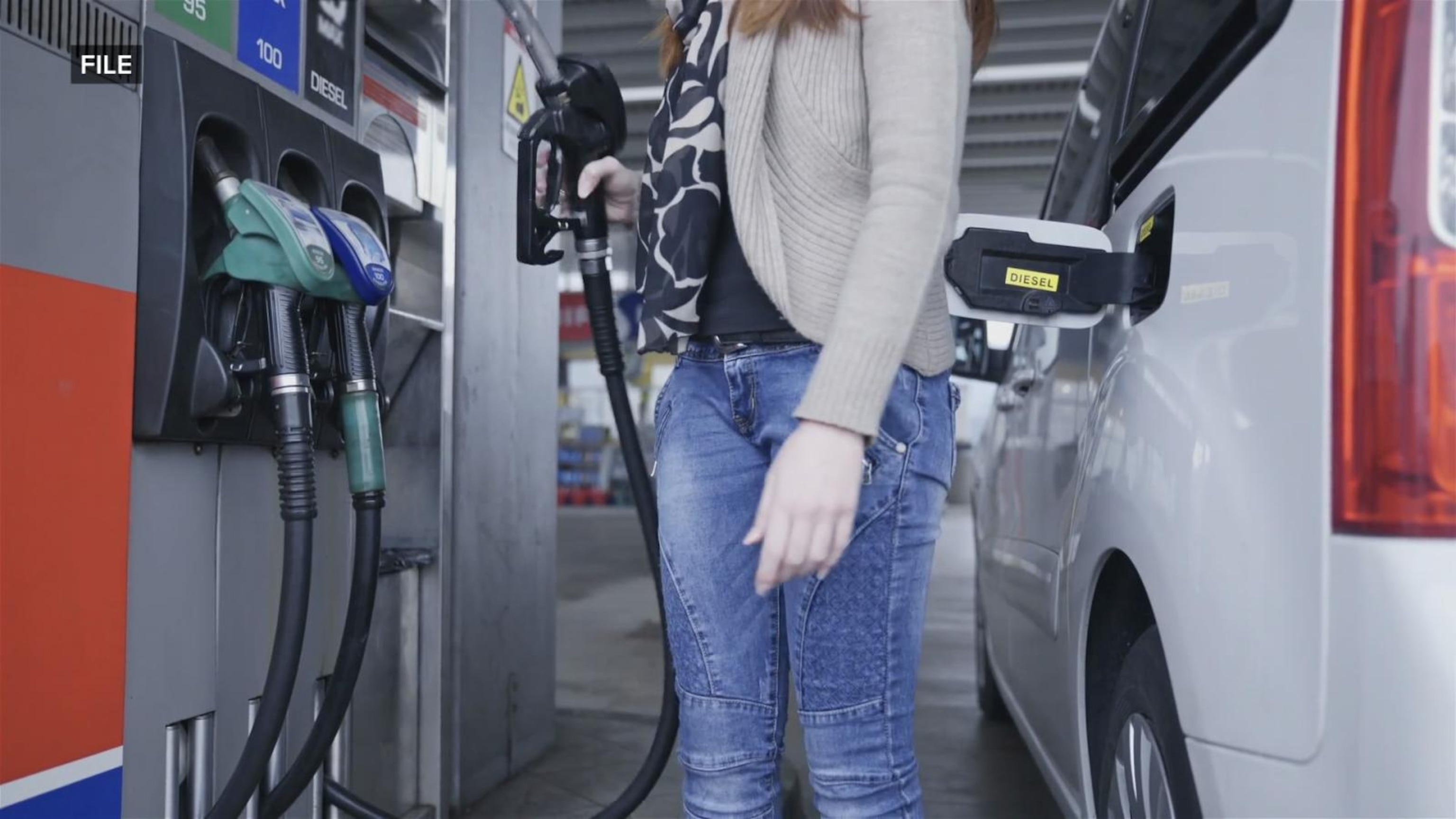 Why gas prices are falling and what it means for your holiday plans
