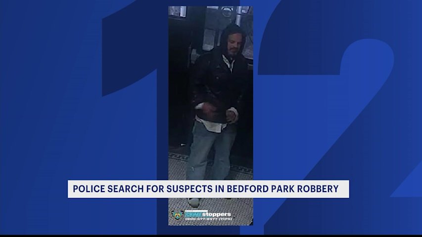 NYPD searches for 2 men wanted for robbing, stabbing man in Bedford Park