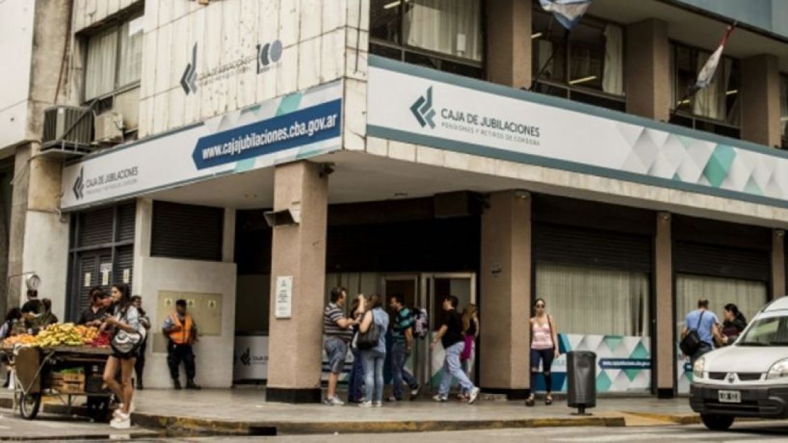 Se presentó el primer amparo judicial contra la ley de “equidad ...