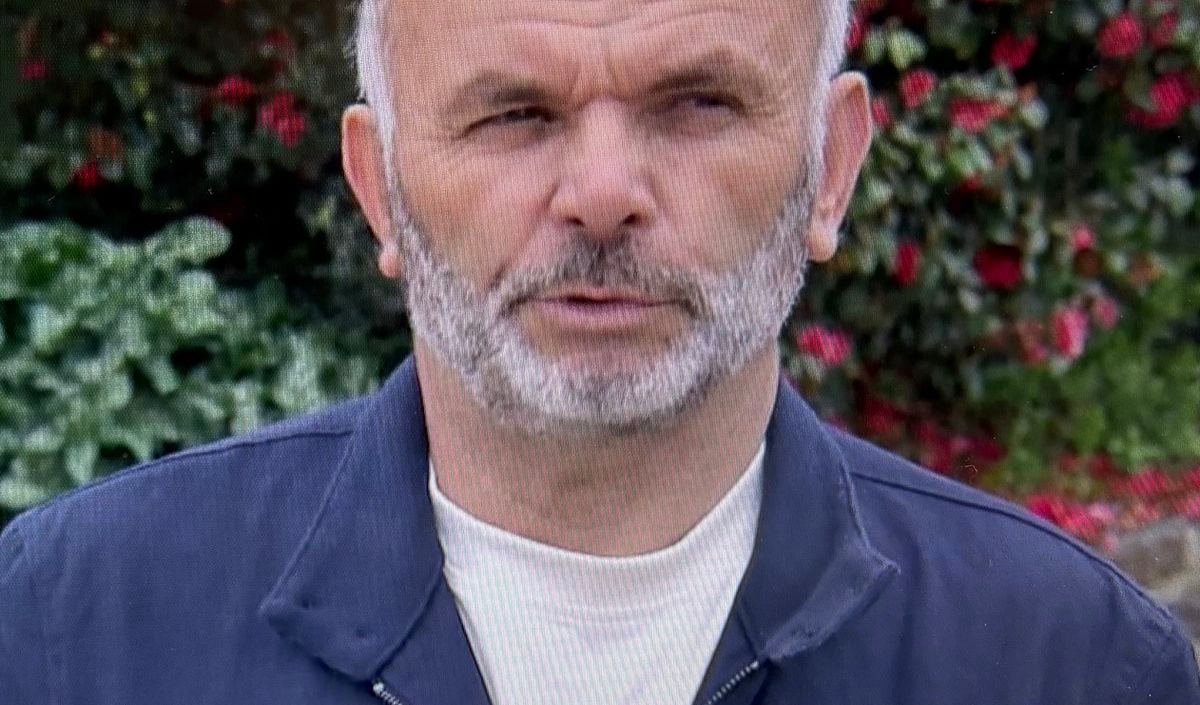 « Je ne peux plus sortir nulle part » : Pierrick (L'amour est dans le ...