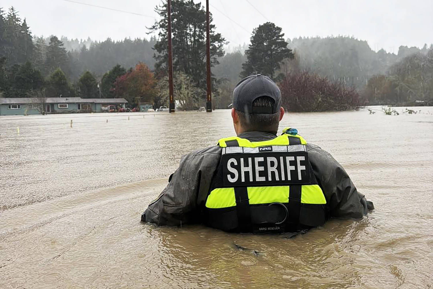 1 killed in California as heavy rain and flooding threaten parts of the ...