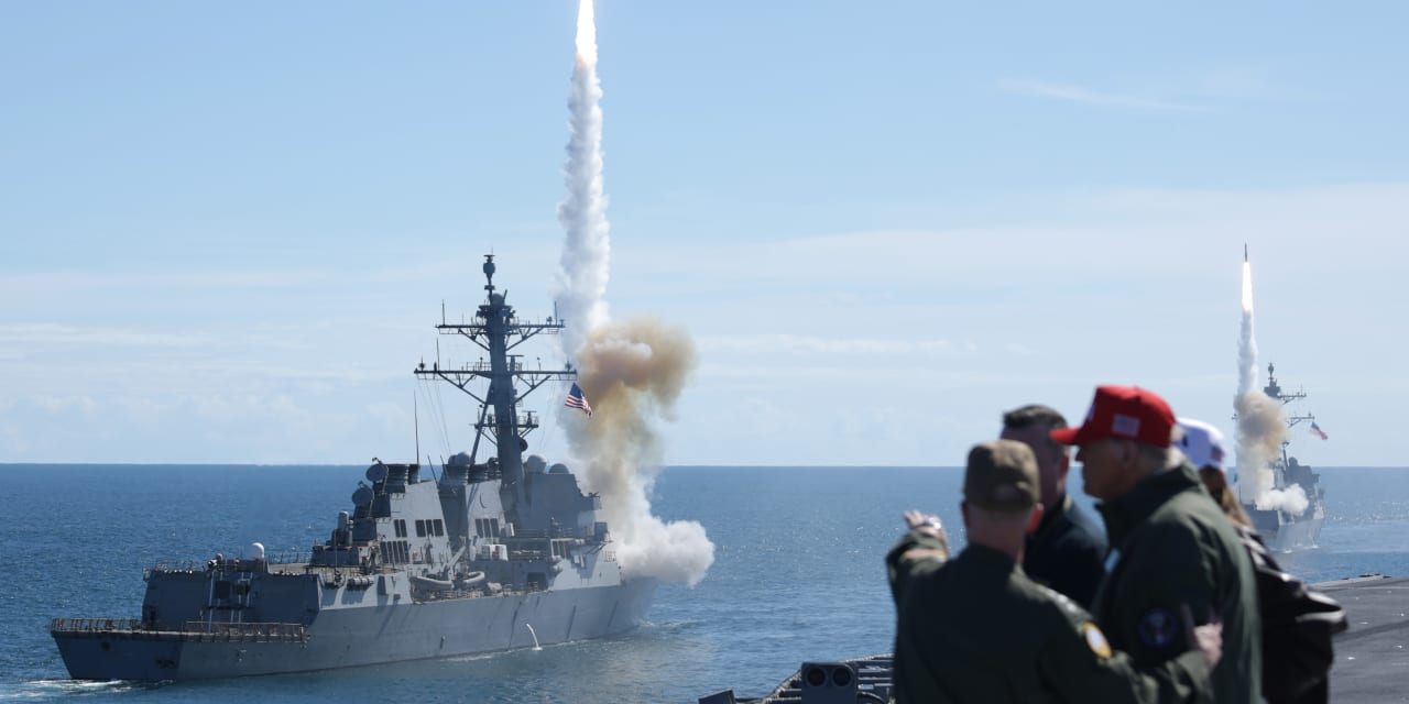 This shipbuilder’s stock is soaring to a fresh record as company wins contract to produce a new type of Navy frigate<br>