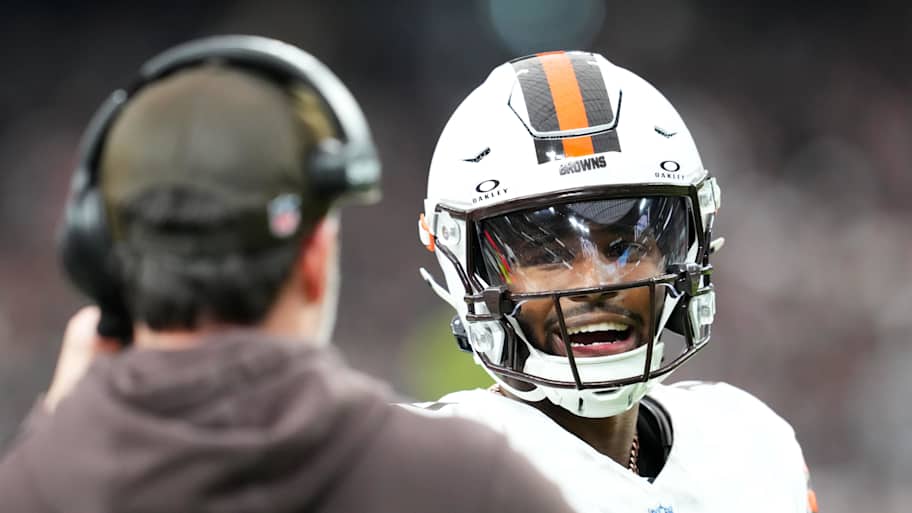 Kevin Stefanski finally admitted what fans have been saying about Shedeur Sanders<br>