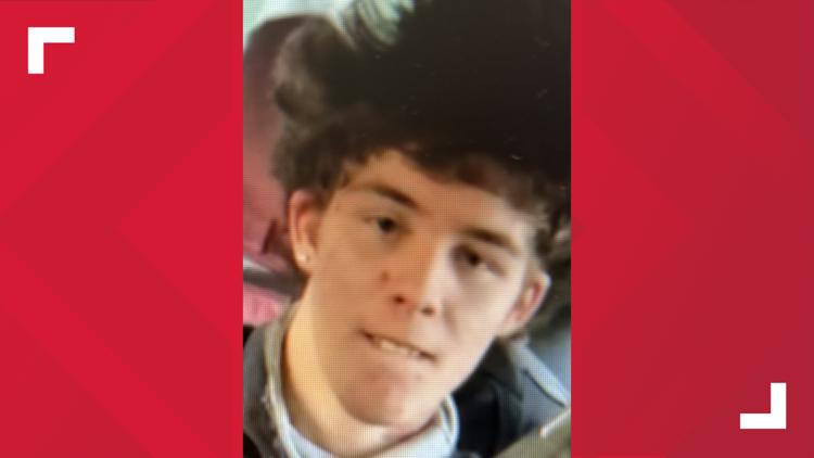 Pickaway sheriff's office searching for 19-year-old man with arrest ...