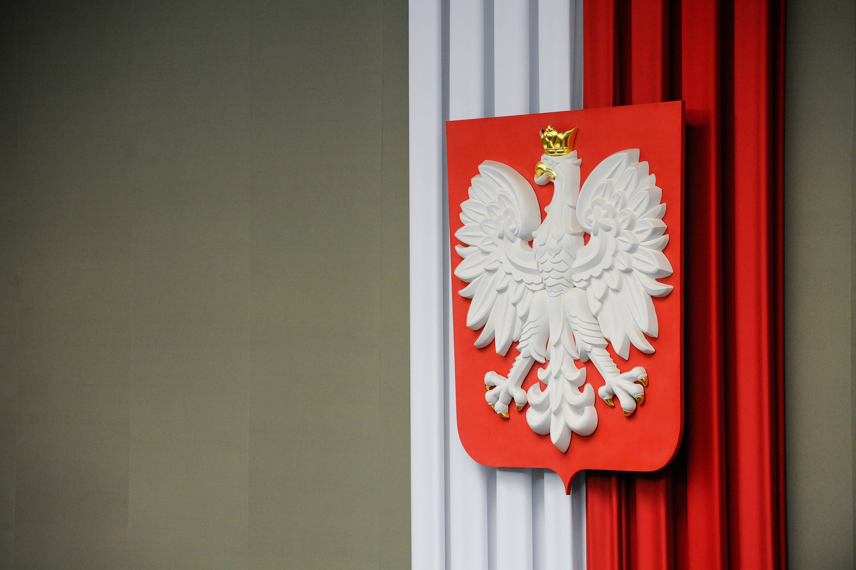 Polski orzeł po nowemu. Ruszyły prace nad zmianami w symbolach państwowych