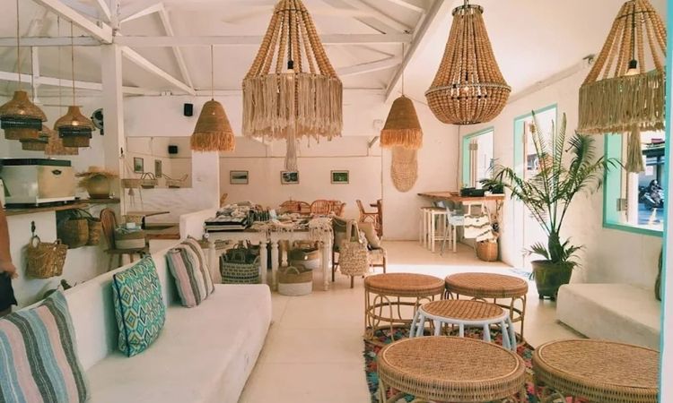 7 Tempat Makan Terbaik Dekat BIL untuk Kumpul Keluarga