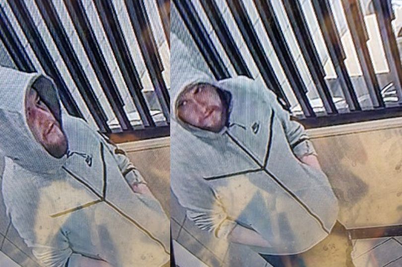 'Do not approach' warning as police ask for help to find missing man