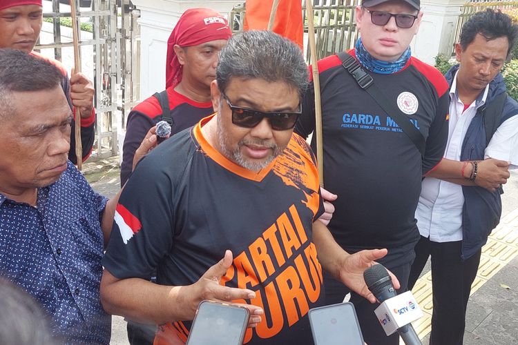 Buruh Menolak UMP DKI Jakarta 2026, Ini 4 Alasannya