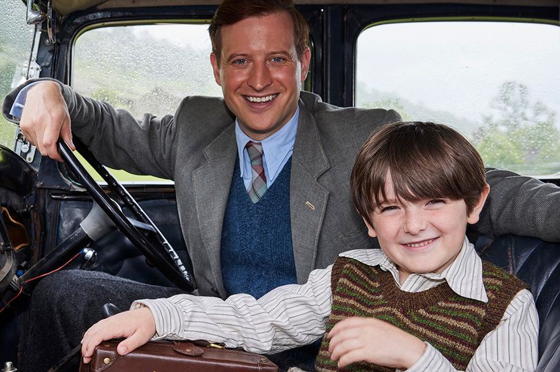 All Creatures star Nicholas Ralph teases 'lovely' Easter egg in festive ...