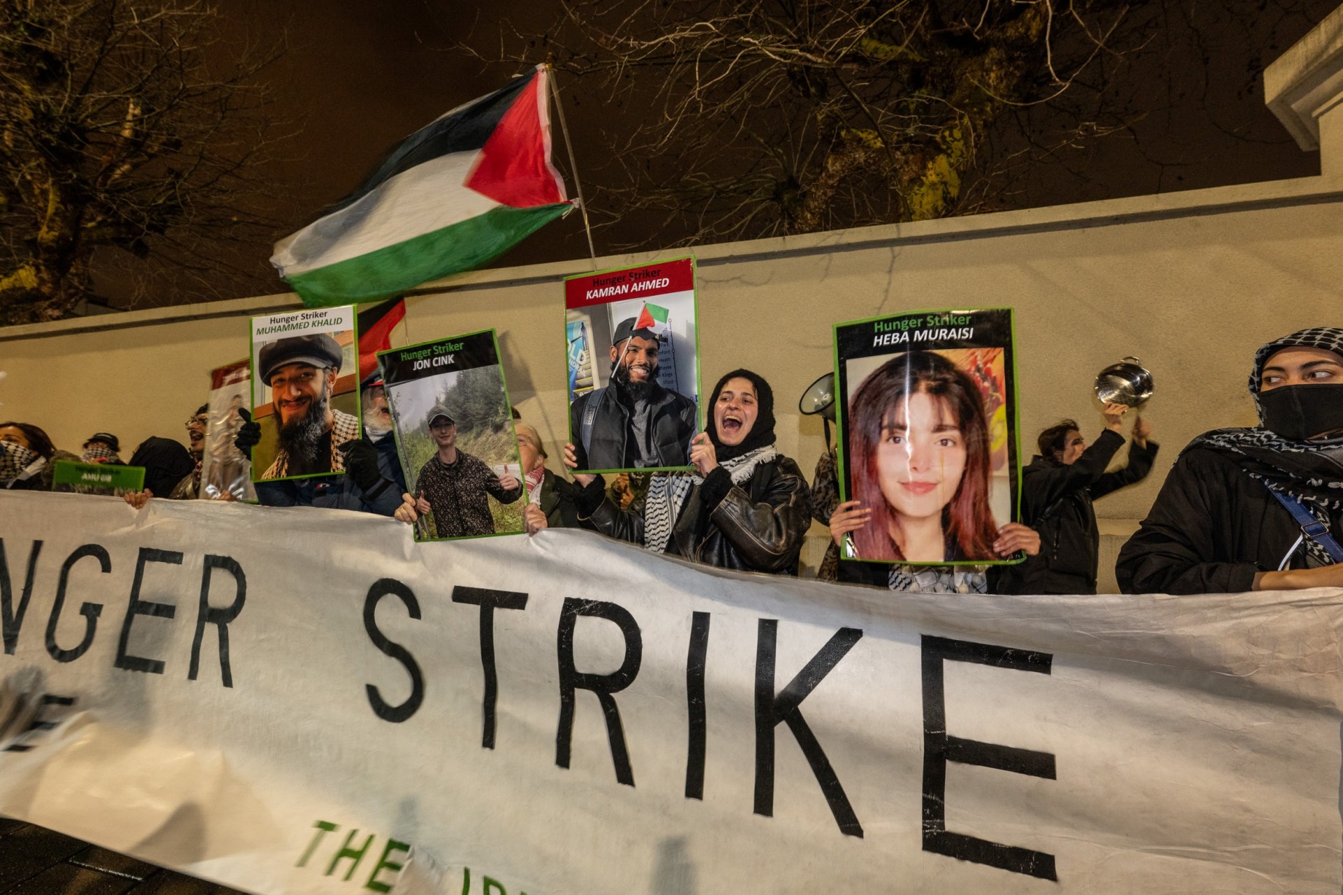 Supporters of Palestine Action hunger strikers protest outside Pentonville prison on December 18, 2025 (Picture: Getty)
