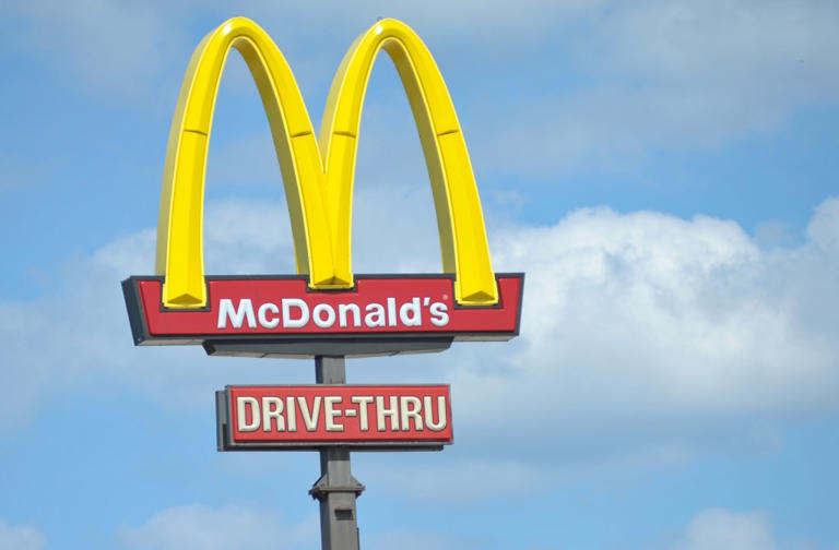 Mcdonalds christmas eve hours