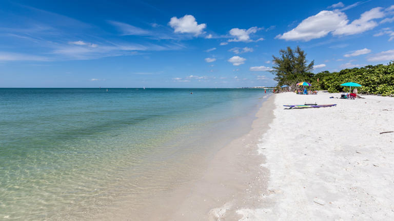 Situated between Fort Myers & Naples lies a gorgeous Florida barrier ...