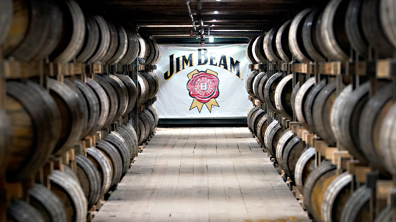 Jim Beam to close one of its distilleries for a year<br><br>