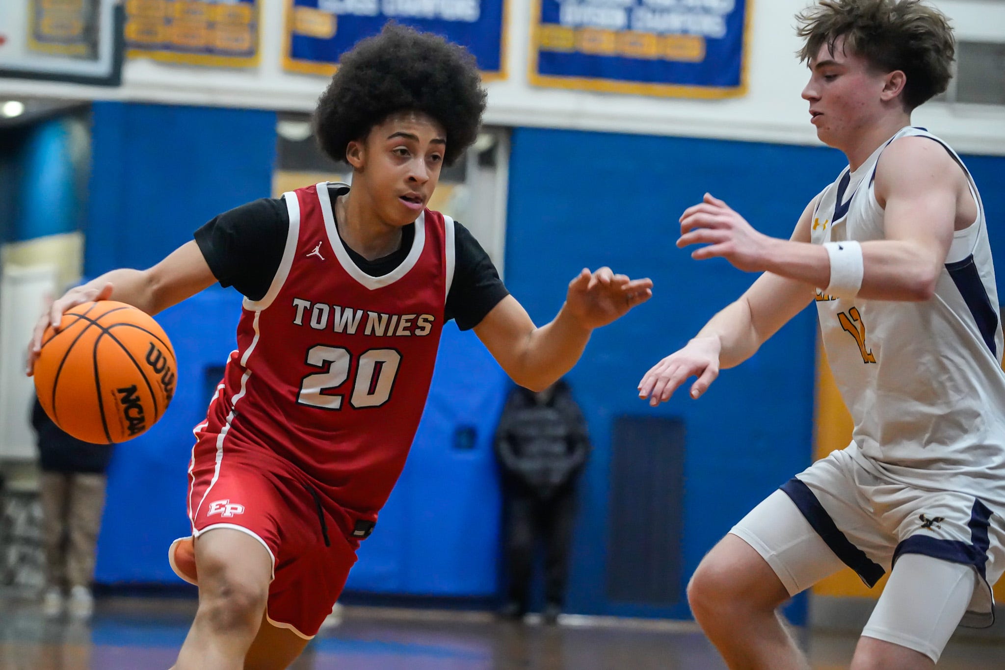 What happened in high school hoops Monday? Here are your scores and recaps
