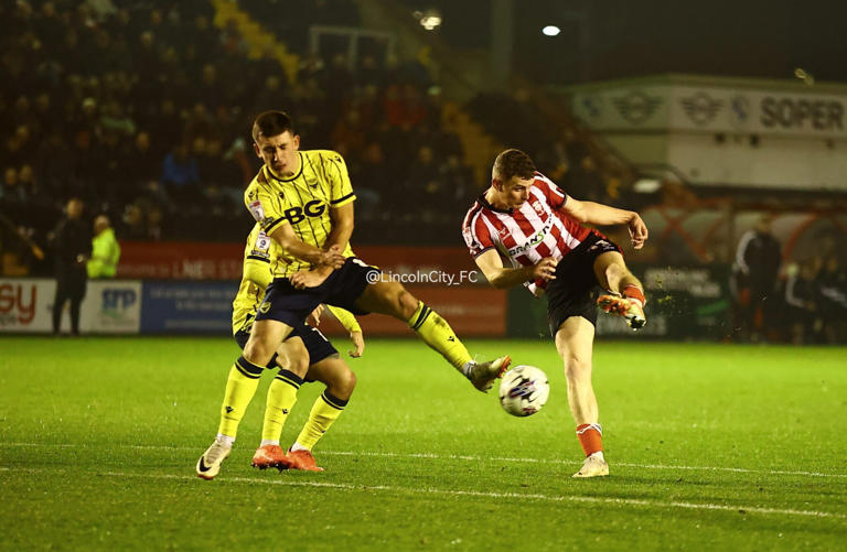 Former League One man among favourites for Oxford United job