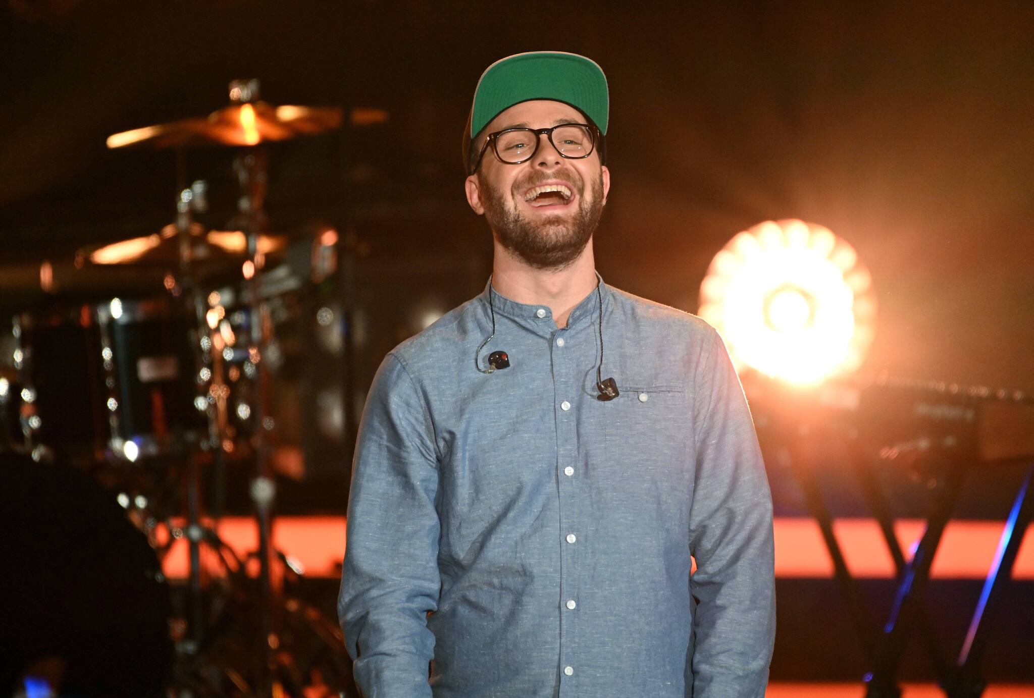 Mark Forster hat sich von seiner Kappe getrennt