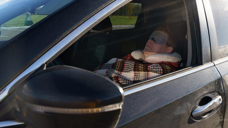 Can you legally sleep in your car at Florida rest stops? Here's what ...