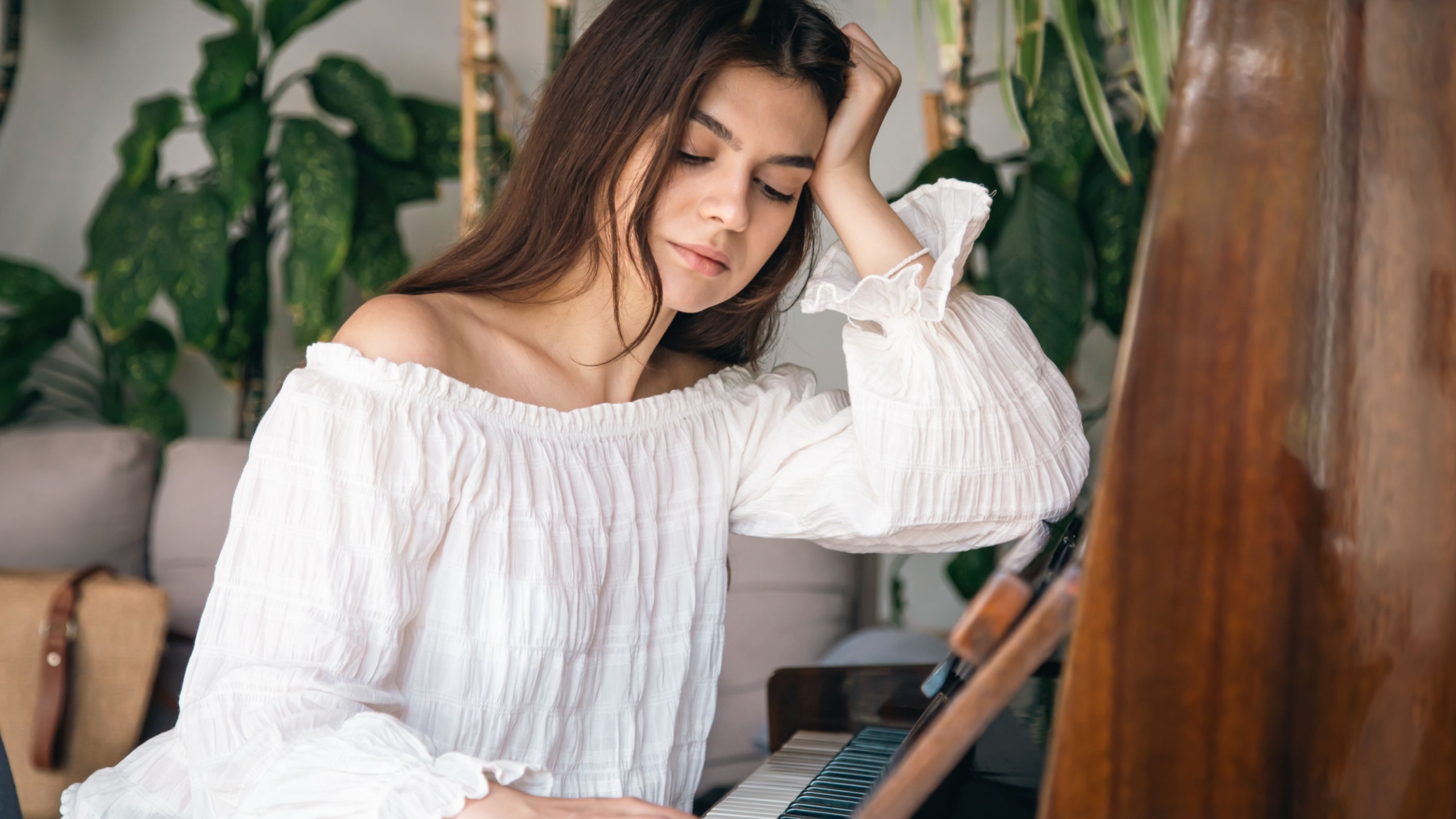 10 objects people hold onto despite stress