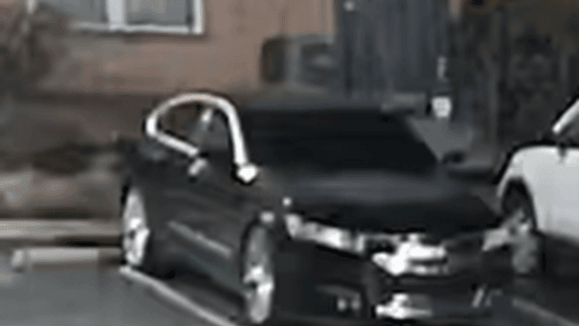 Two suspects sought in fatal Nashville apartment shooting