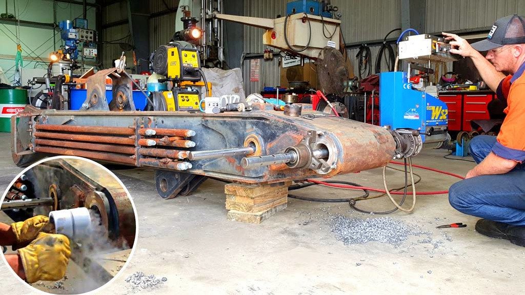 Feller buncher dipper arm repair
