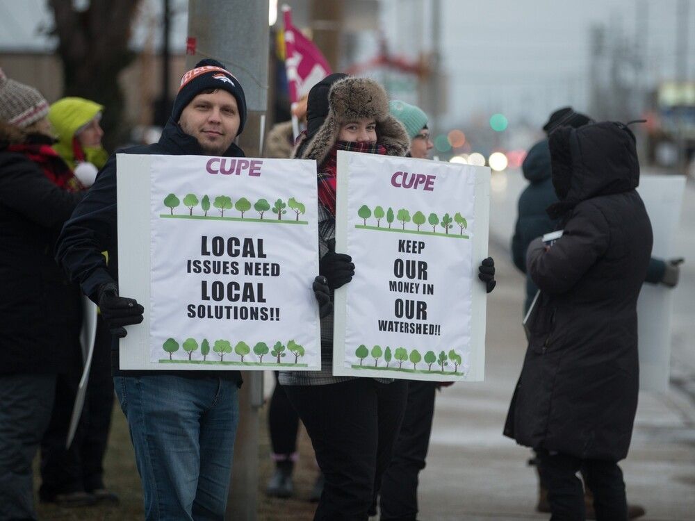 Conservation Authority staff protest consolidation plan outside Windsor ...