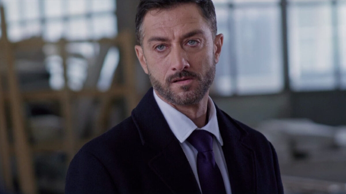 Un posto al sole 24 dicembre 2025 anticipazioni: Gennaro ha le ore contate!