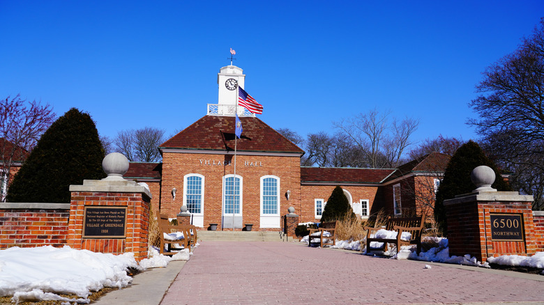 Wisconsin's picturesque village near Milwaukee offers a walkable ...