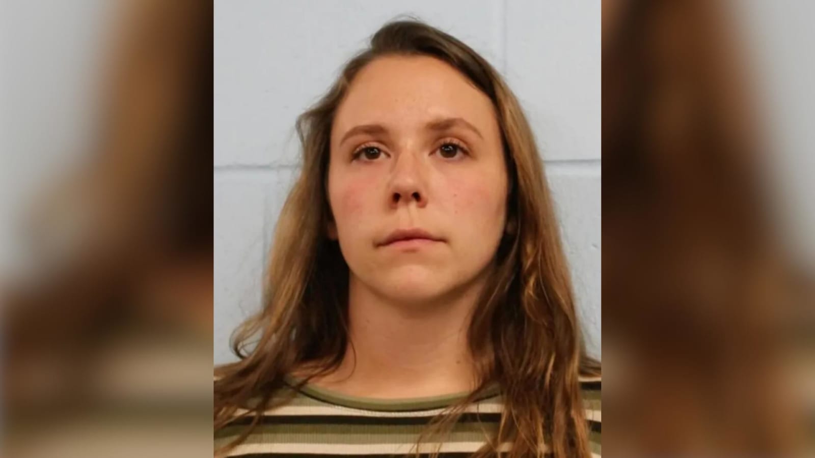 Engaged teacher jailed after sending 35,000 texts and kissing 11-year ...