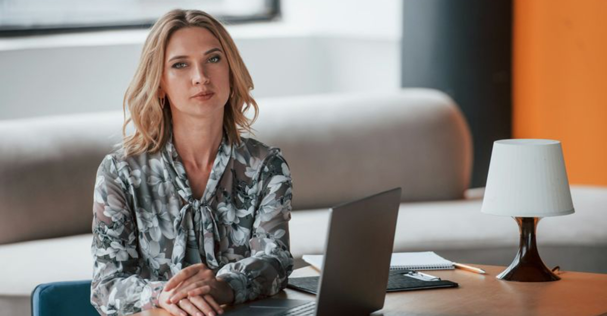 9 signs people are intimidated by you - and you don't even know it